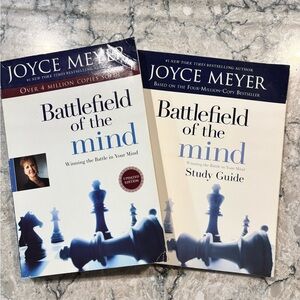 'Battlefield of the Mind' Book Set - Blue and White